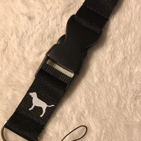 ✅2X Host Pick✅ Black Love Pink Lanyard, NWOT - Picture 4 of 4